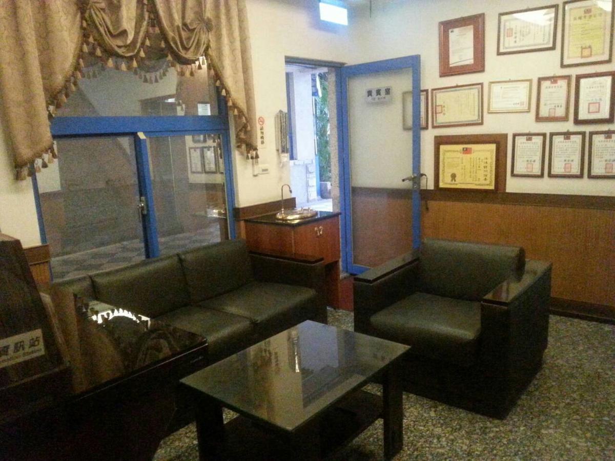 Lestar Motel Taoyuan Bagian luar foto