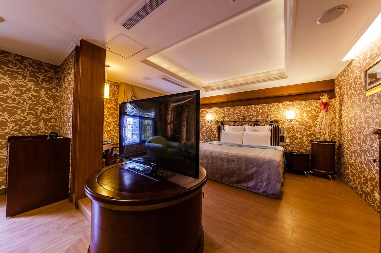 Lestar Motel Taoyuan Bagian luar foto