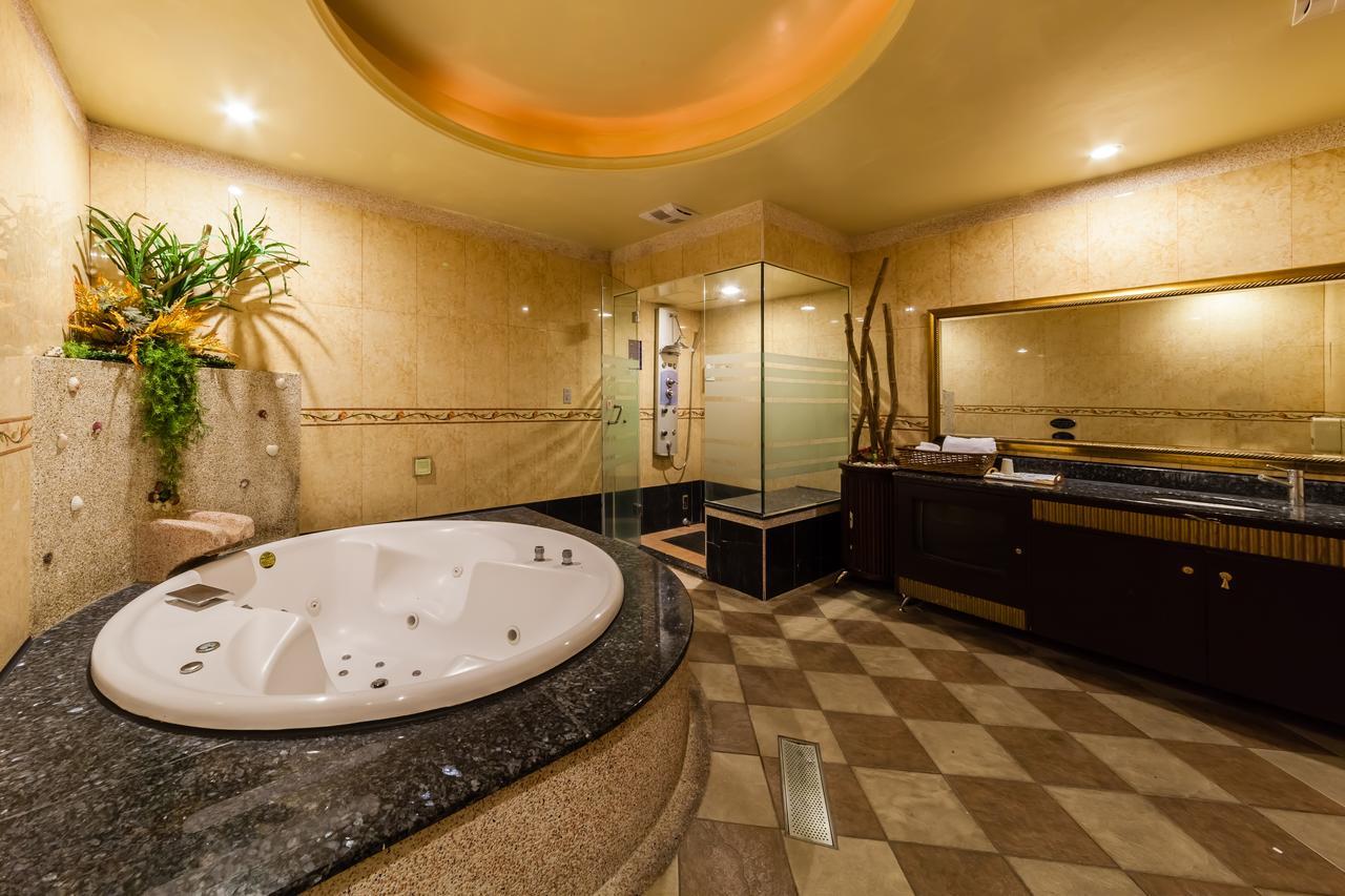 Lestar Motel Taoyuan Bagian luar foto