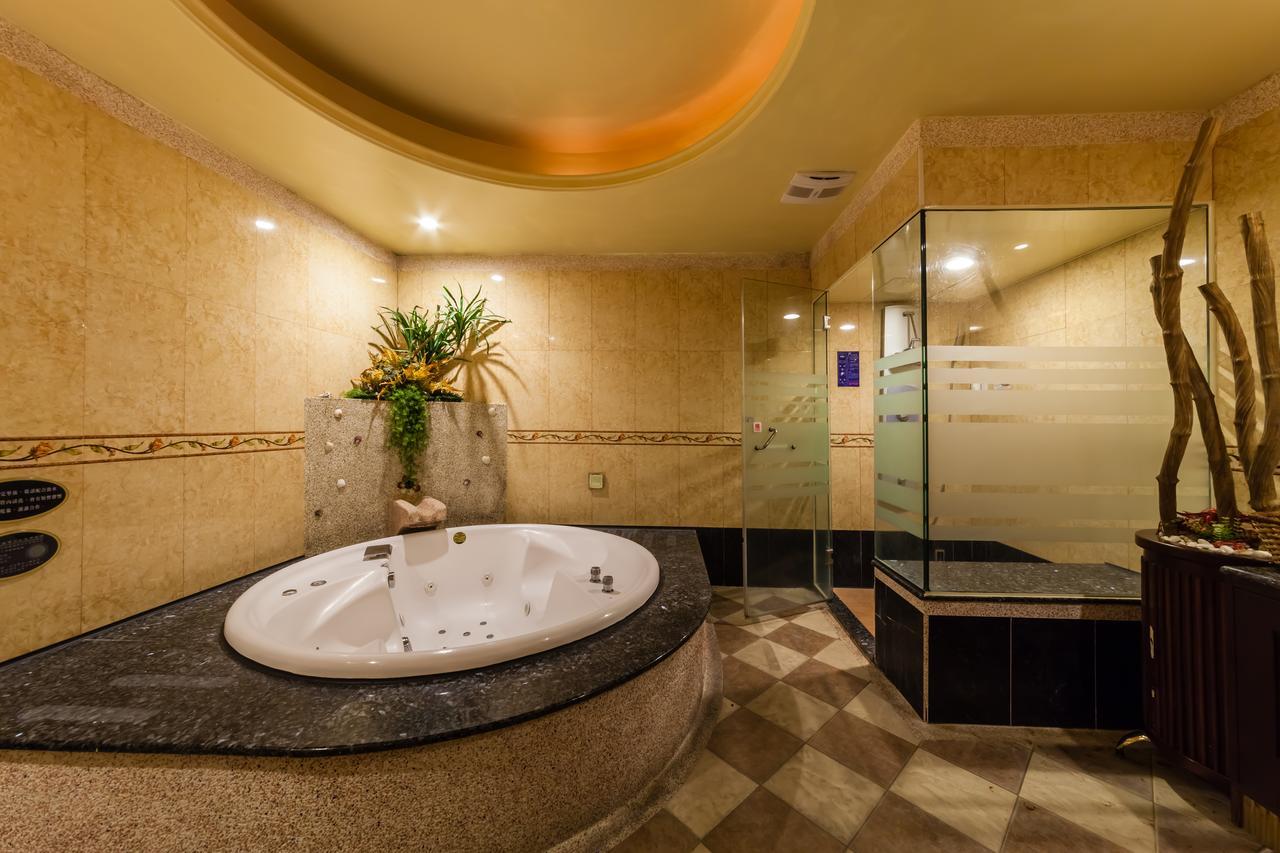 Lestar Motel Taoyuan Bagian luar foto